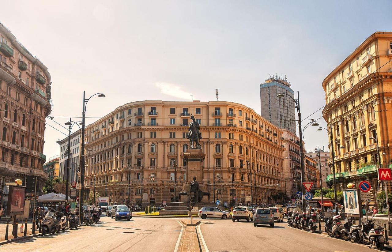 Hotel Be Italian Flat Piazza Bovio 22 à Naples Extérieur photo